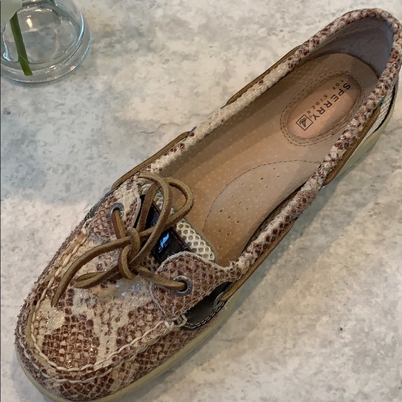 ⛵️ Super Cute Sperry Top-Sider ⛵️ - Picture 3 of 5